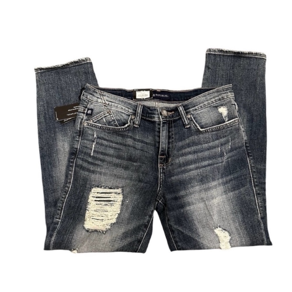 🦋NWT! ROCK & REPUBLIC Mid Rise Slim Boyfriend Distressed Jeans - Size 6